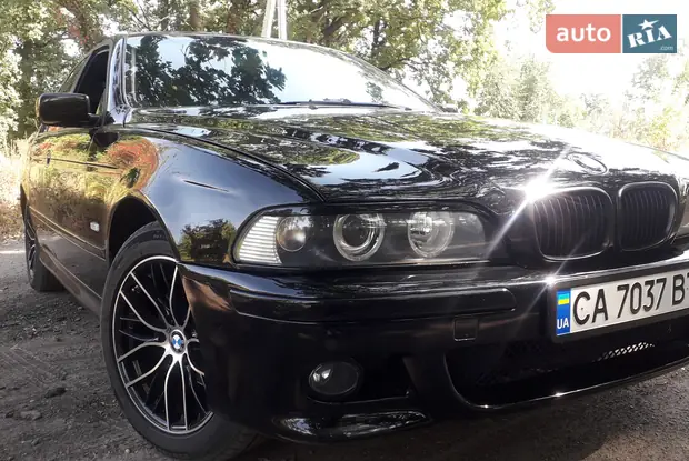 Бмв X1 Long Wheelbase две тыщи семнадцать - свойства и фото авто