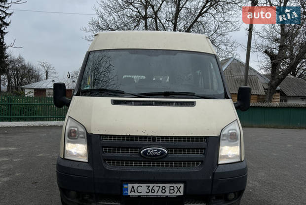 Ford Transit 2012