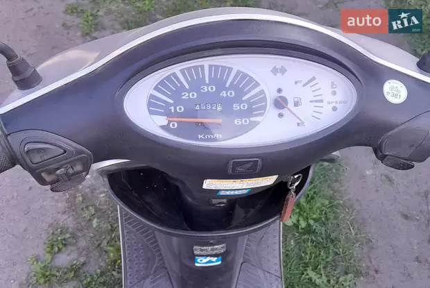 Honda Dio AF-56 2004