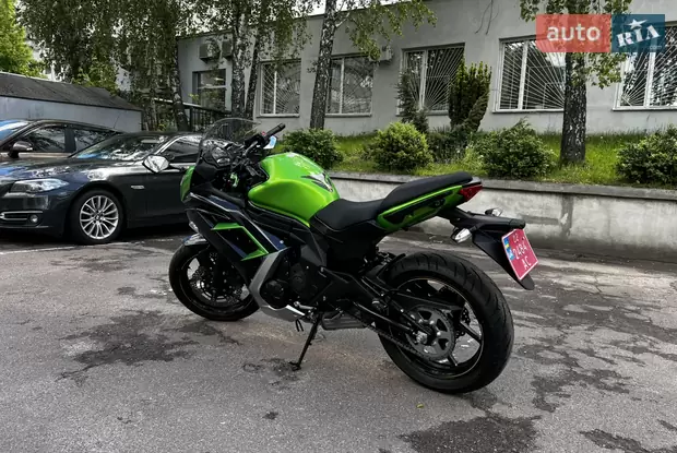 Kawasaki Ninja 400 2015