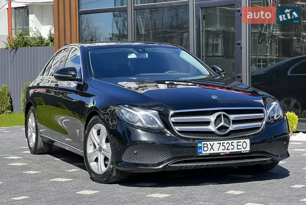 Mercedes-Benz E-Class 2017