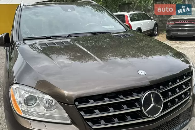 Mercedes-Benz M-Class 2015