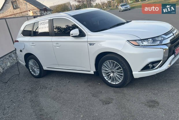Mitsubishi Outlander 2018