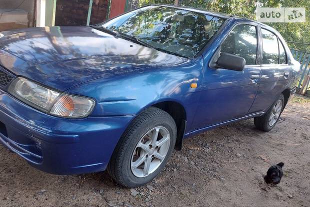 Nissan Almera 1998