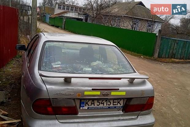 Nissan Almera 1998