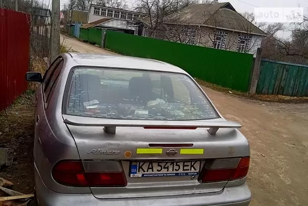 Nissan Almera 1998