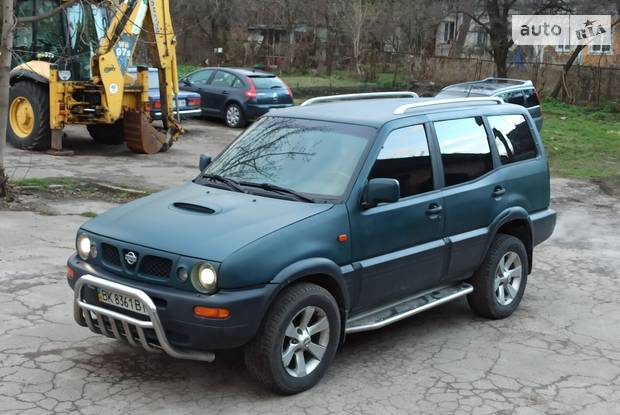 Nissan Terrano II 1998
