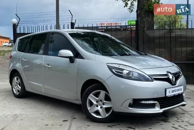 Renault Grand Scenic 2014