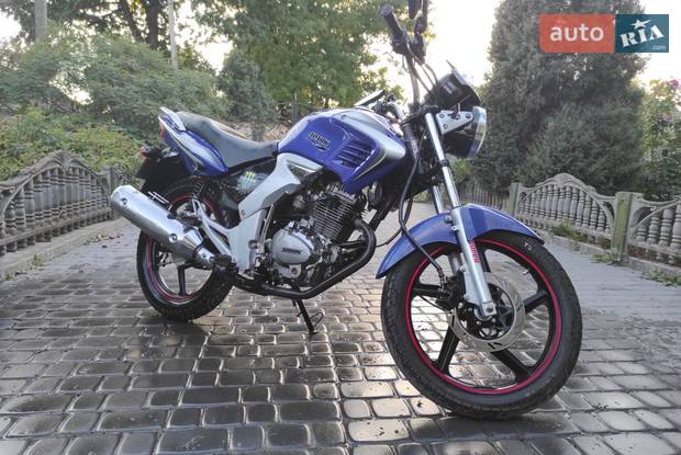 Spark SP 150-28 2013