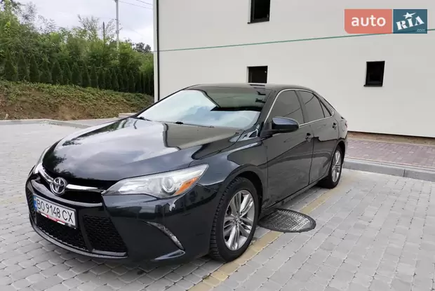 Toyota Camry 2015