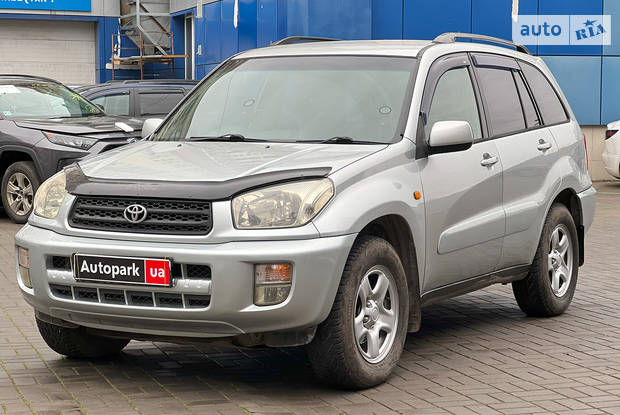 Toyota RAV4 2001