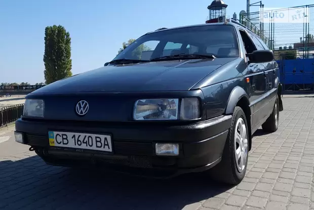 Volkswagen Passat 1992