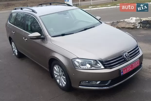 Volkswagen Passat 2011