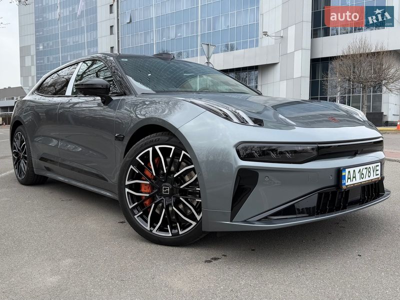 Внедорожник / Кроссовер Zeekr 001 2025 в Киеве