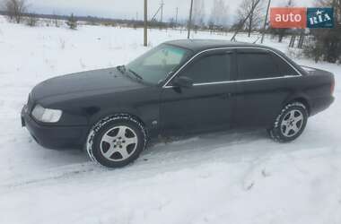 Седан Audi 100 1992 в Заречном