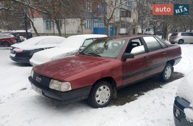 Седан Audi 100 1983 в Первомайську
