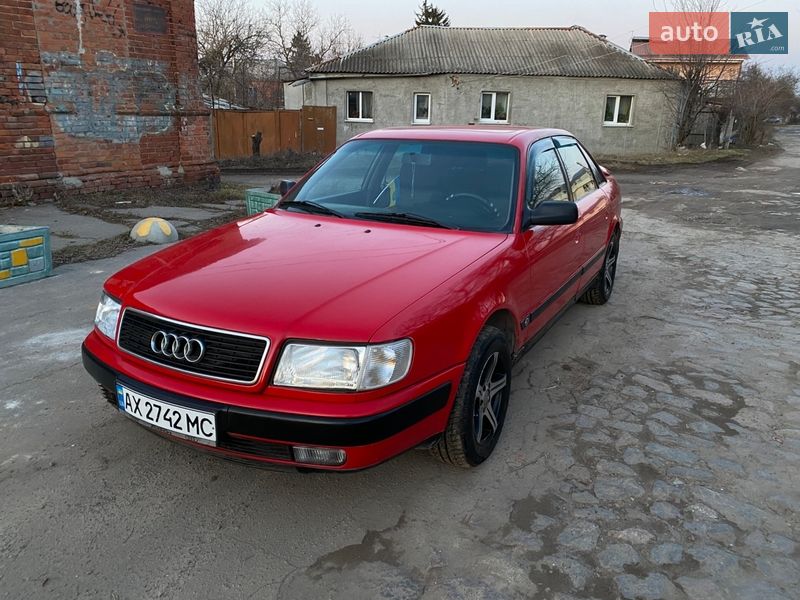 Седан Audi 100 1993 в Харькове