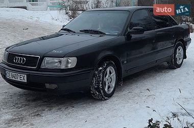 Седан Audi 100 1991 в Кельменцах
