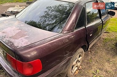 Седан Audi 100 1993 в Ружині