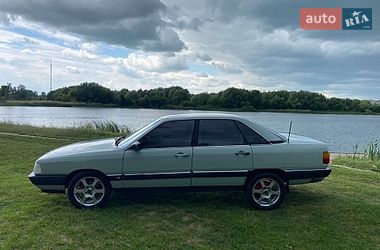 Седан Audi 100 1983 в Ковеле