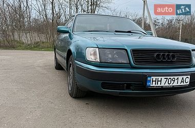 Седан Audi 100 1991 в Барабое