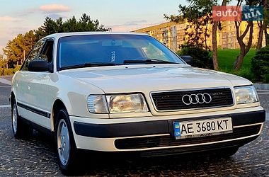 Седан Audi 100 1991 в Дніпрі
