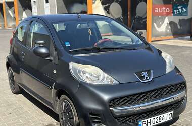 Хетчбек Peugeot 107 2011 в Одесі