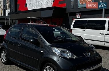 Хетчбек Peugeot 107 2010 в Івано-Франківську