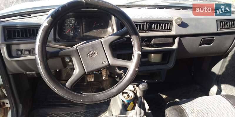 Хетчбек ЗАЗ 1103 Славута 2001 в Новомосковську