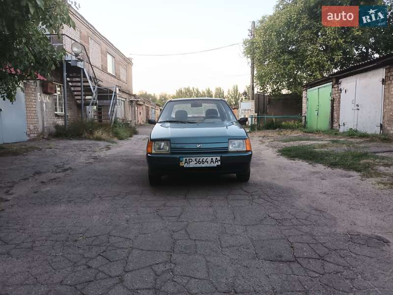Лифтбек ЗАЗ 1103 Славута 2004 в Запорожье