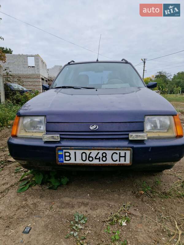 Ліфтбек ЗАЗ 1103 Славута 2005 в Полтаві Ліфтбек ЗАЗ 1103 Славута 2005 в Полтаві