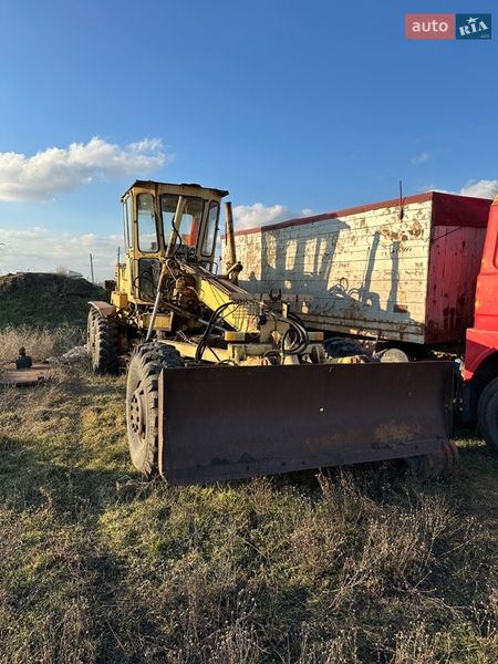 Автогрейдер ДЗ 143 1990 в Одессе