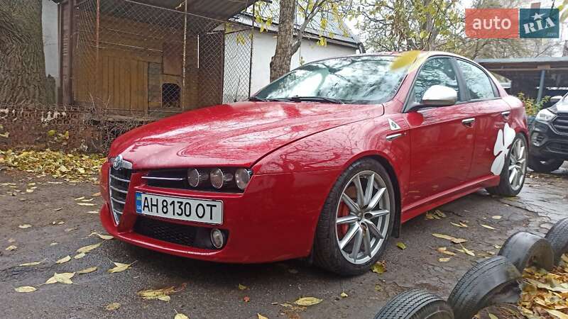Седан Alfa Romeo 159 2010 в Днепре Седан Alfa Romeo 159 2010 в Днепре