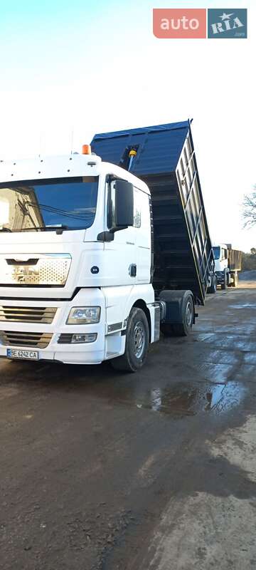 Самосвал MAN 18.440 2011 в Умани