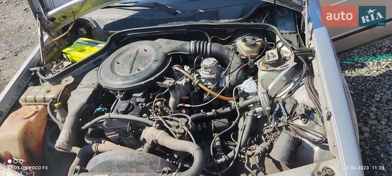 Седан Mercedes-Benz 190 1983 в Каменке