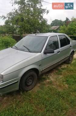 Седан Renault 19 1991 в Новгород-Сіверському Седан Renault 19 1991 в Новгород-Сіверському