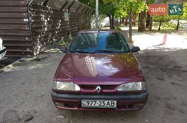 Седан Renault 19 1995 в Дніпрі