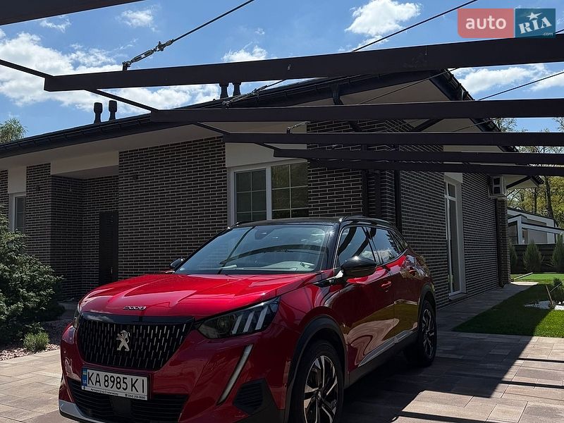 Внедорожник / Кроссовер Peugeot 2008 2023 в Буче