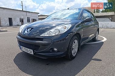Хетчбек Peugeot 206+ 2011 в Коломиї Хетчбек Peugeot 206+ 2011 в Коломиї