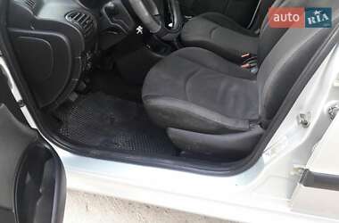 Хетчбек Peugeot 206 2008 в Погребище Хетчбек Peugeot 206 2008 в Погребище