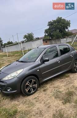 Седан Peugeot 206 2011 в Черкасах