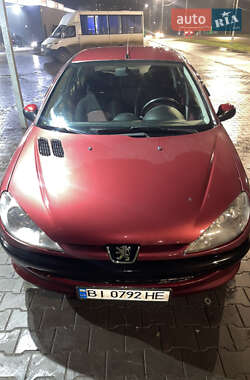 Хэтчбек Peugeot 206 2004 в Полтаве Хэтчбек Peugeot 206 2004 в Полтаве