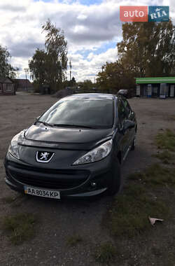Хетчбек Peugeot 207 2006 в Калинівці