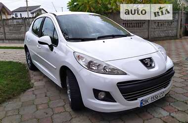 Хетчбек Peugeot 207 2010 в Бродах