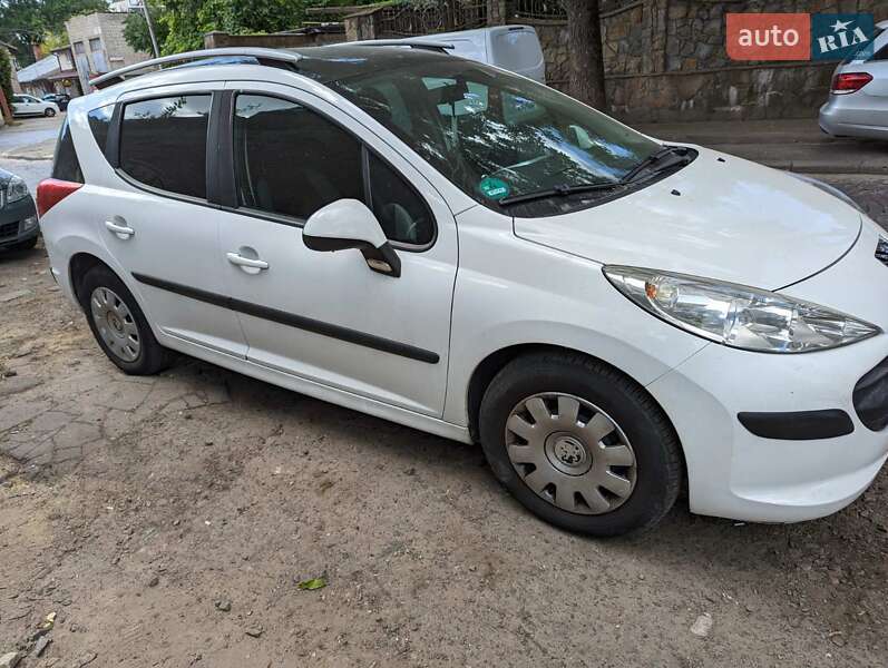Универсал Peugeot 207 2007 в Львове Универсал Peugeot 207 2007 в Львове