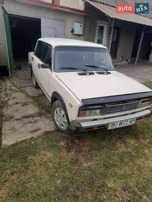 Седан ВАЗ / Lada 2105 1992 в Тернополе