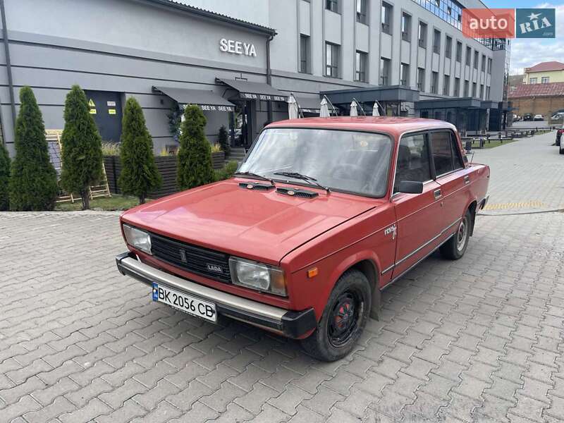 Седан ВАЗ / Lada 2105 1991 в Здолбуніві