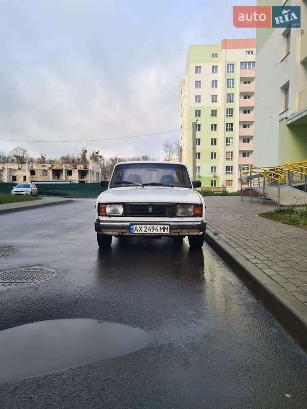 Седан ВАЗ / Lada 2105 1994 в Харкові Седан ВАЗ / Lada 2105 1994 в Харкові