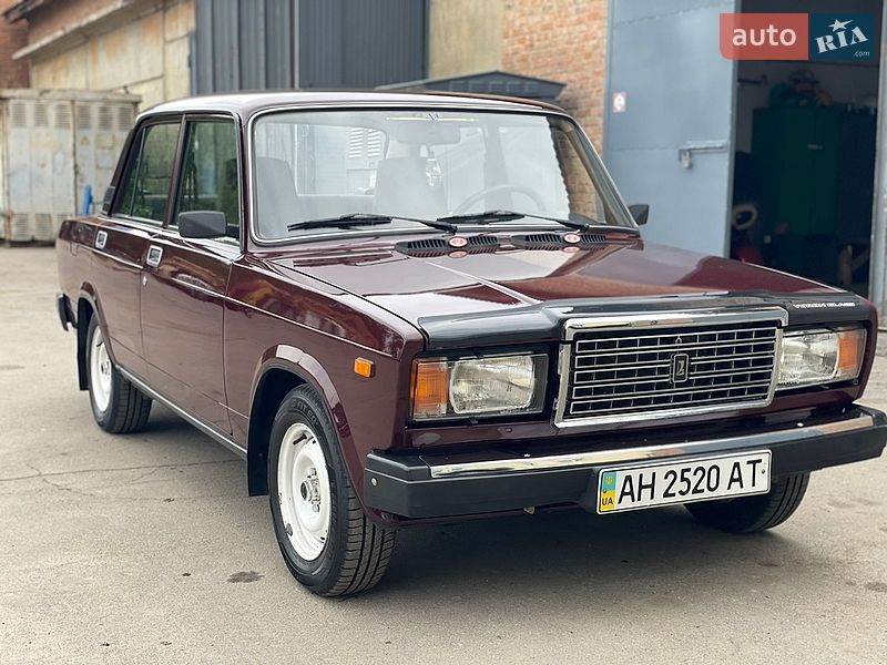 Седан ВАЗ / Lada 2107 2005 в Виннице