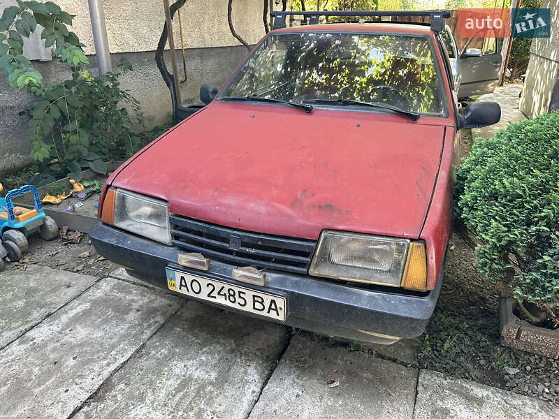 Хэтчбек ВАЗ / Lada 2108 1987 в Тячеве